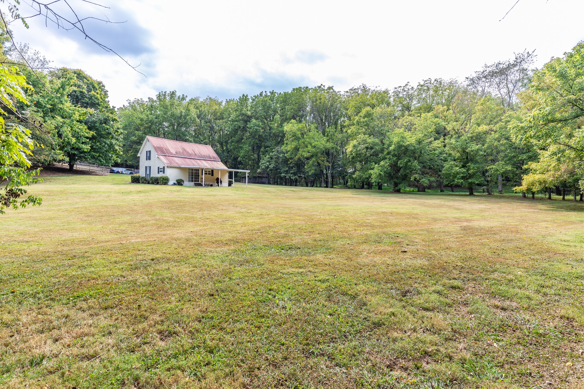 1502 New Deal Potts Road Portland TN 37148