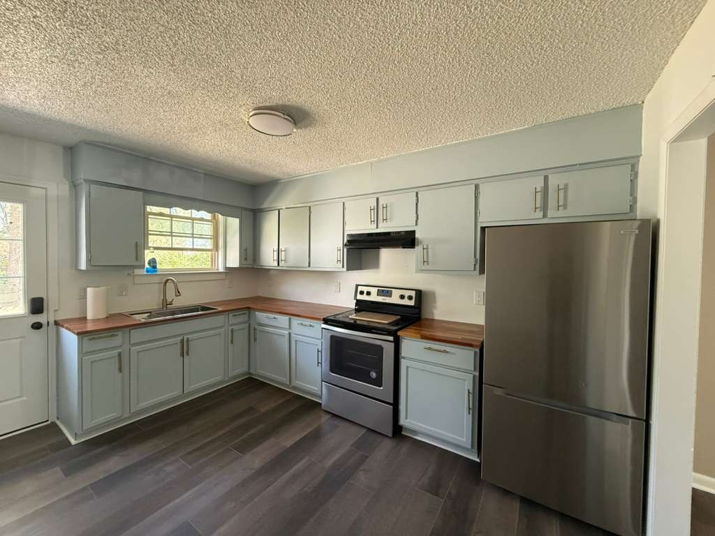 4520 Brooke Valley Drive Hermitage TN 37076