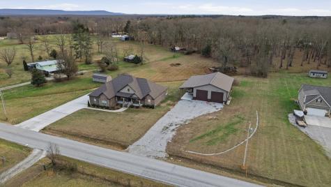 667 Pete Sain Road Manchester TN 37355