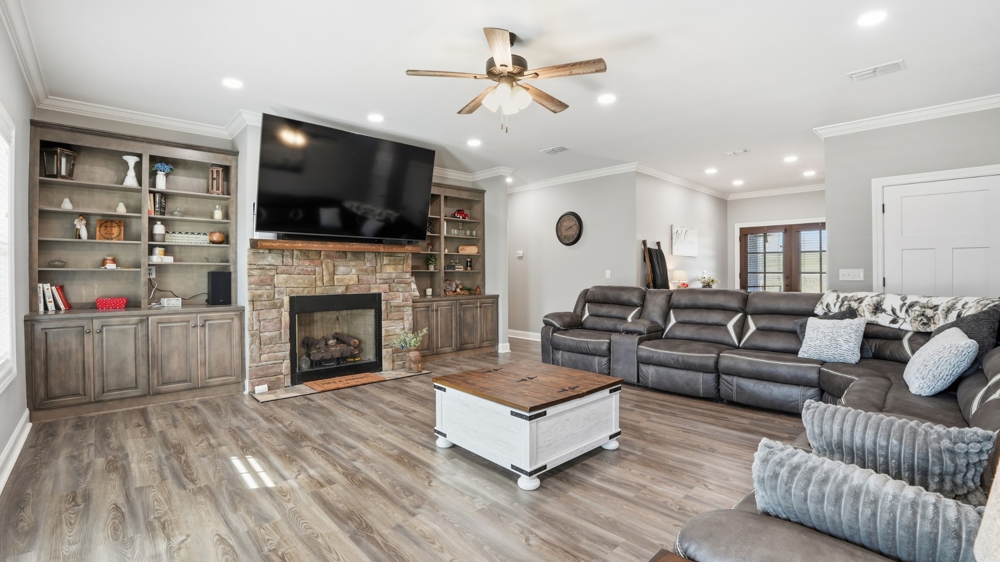 667 Pete Sain Road Manchester TN 37355