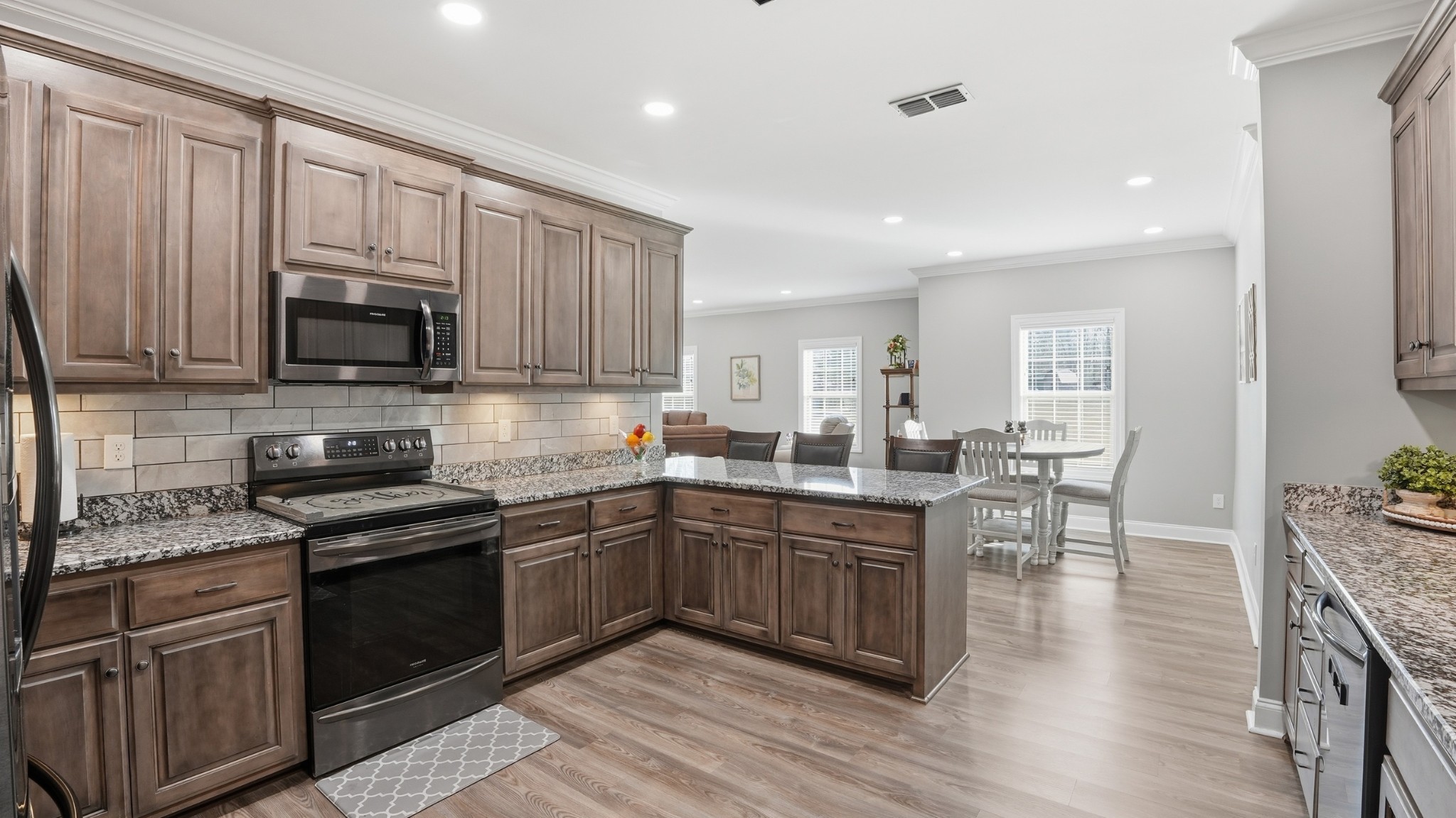 667 Pete Sain Road Manchester TN 37355