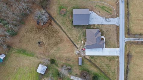 667 Pete Sain Road Manchester TN 37355