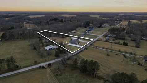 667 Pete Sain Road Manchester TN 37355
