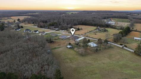 667 Pete Sain Road Manchester TN 37355