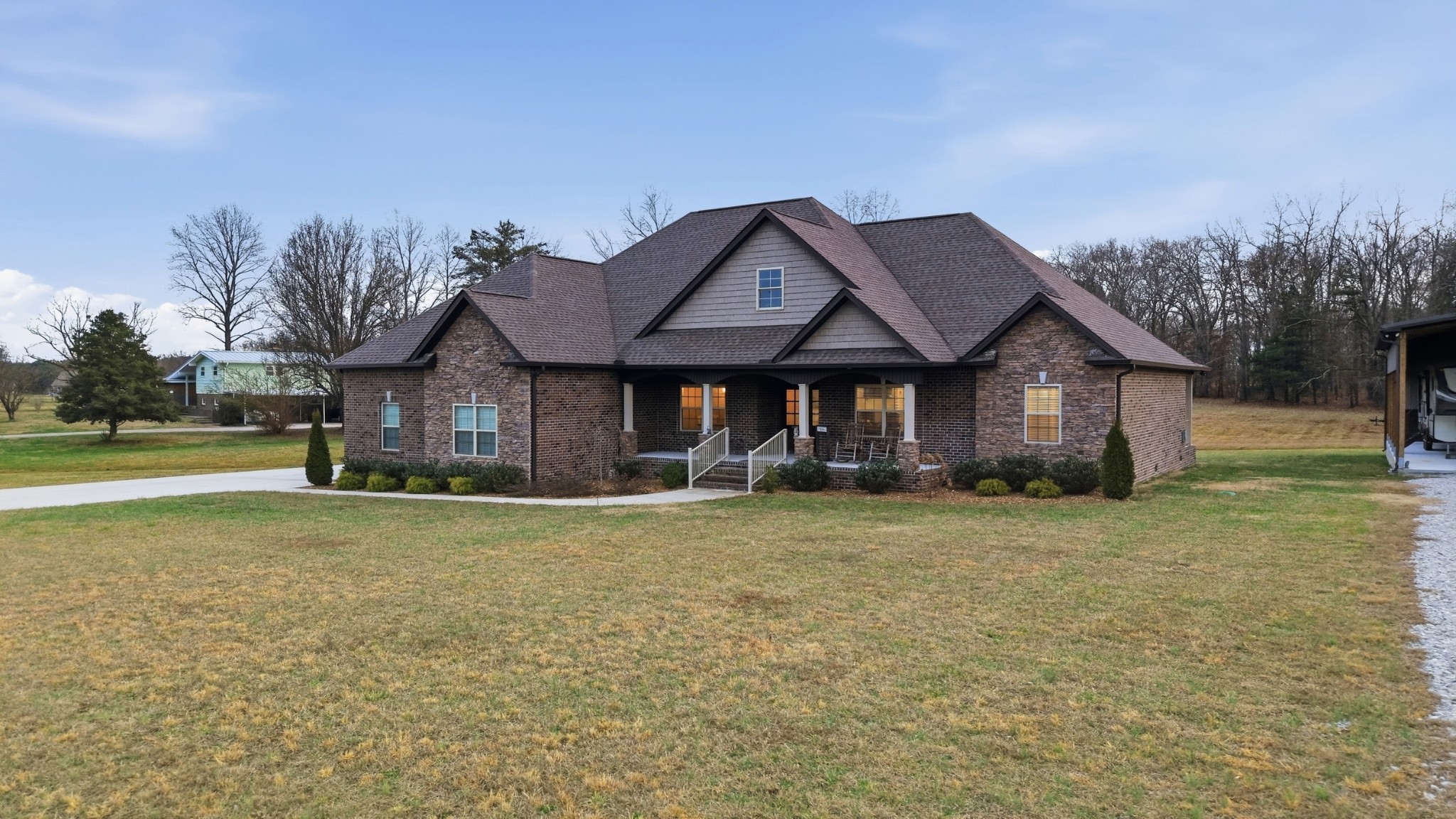 667 Pete Sain Road Manchester TN 37355