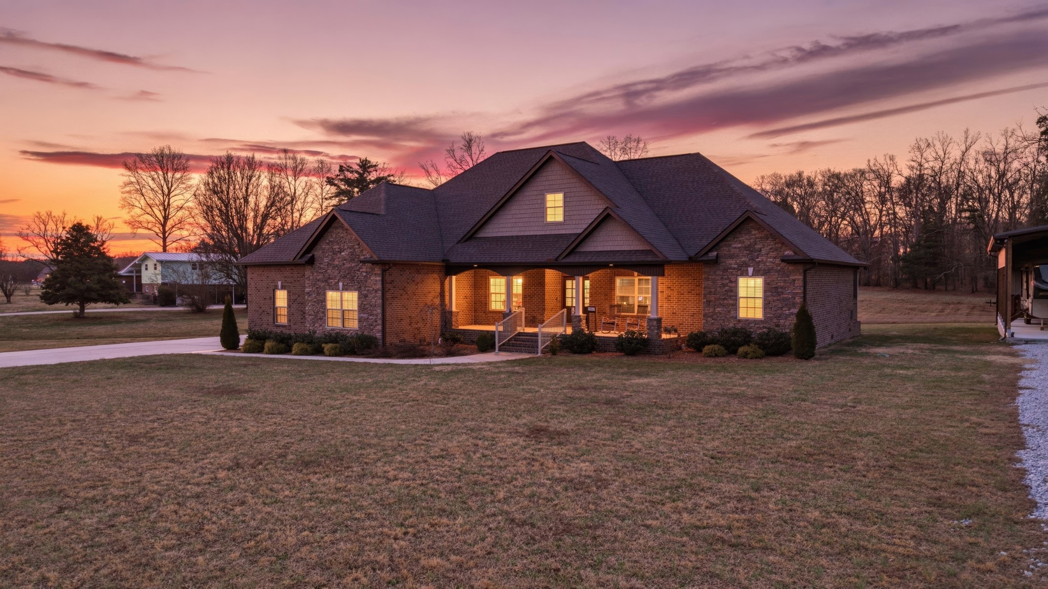667 Pete Sain Road Manchester TN 37355