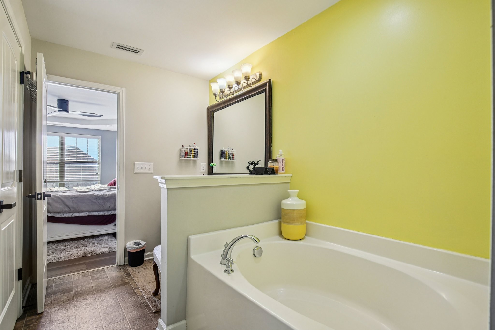 208 Saxony Way Gallatin TN 37066