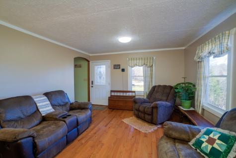 5071 Old Highway 52 Lafayette TN 37083