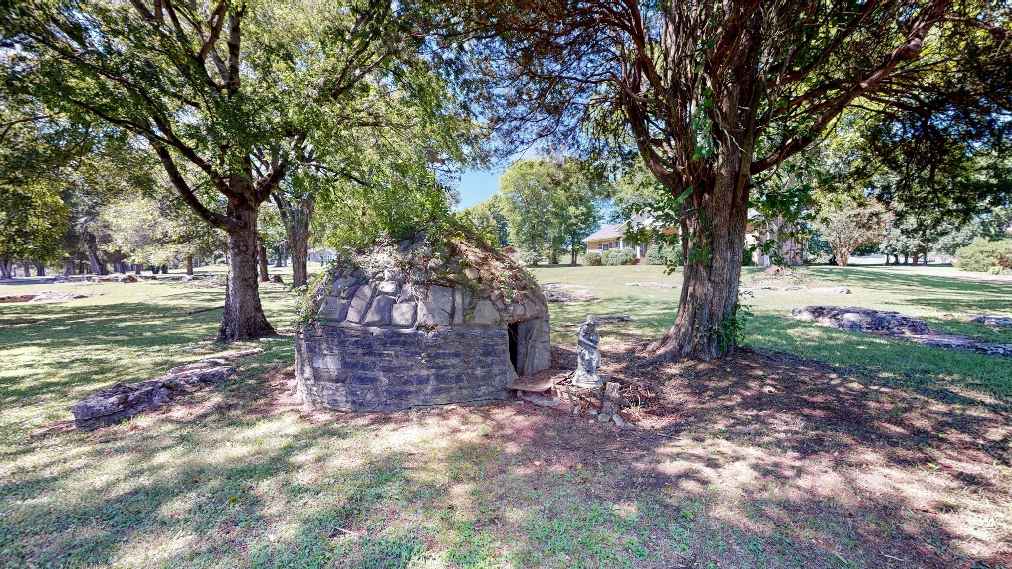 217 Bear Creek Pike Columbia TN 38401