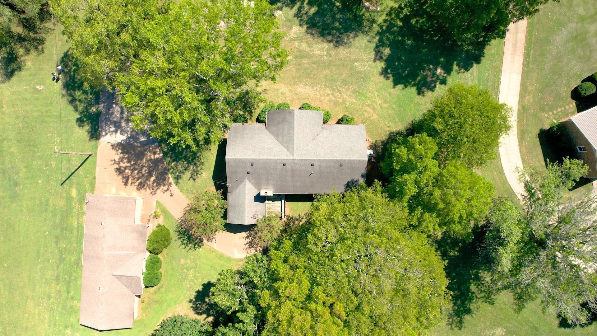 217 Bear Creek Pike Columbia TN 38401