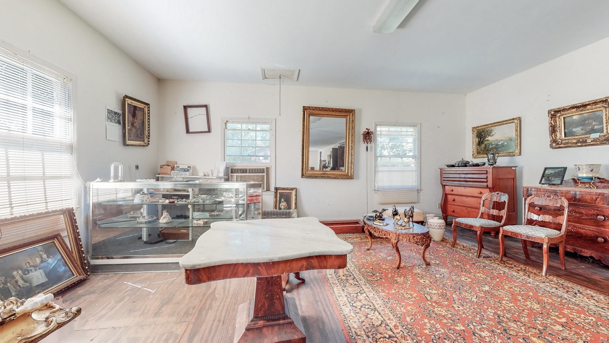 217 Bear Creek Pike Columbia TN 38401