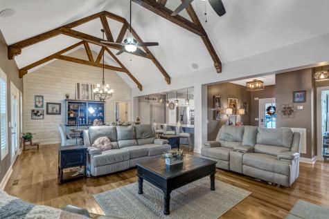 1017 Crowell Drive Christiana TN 37037