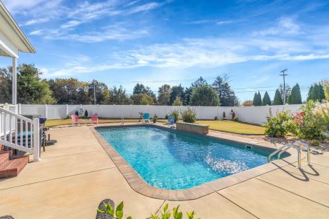 1017 Crowell Drive Christiana TN 37037