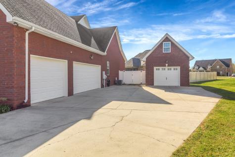 1017 Crowell Drive Christiana TN 37037