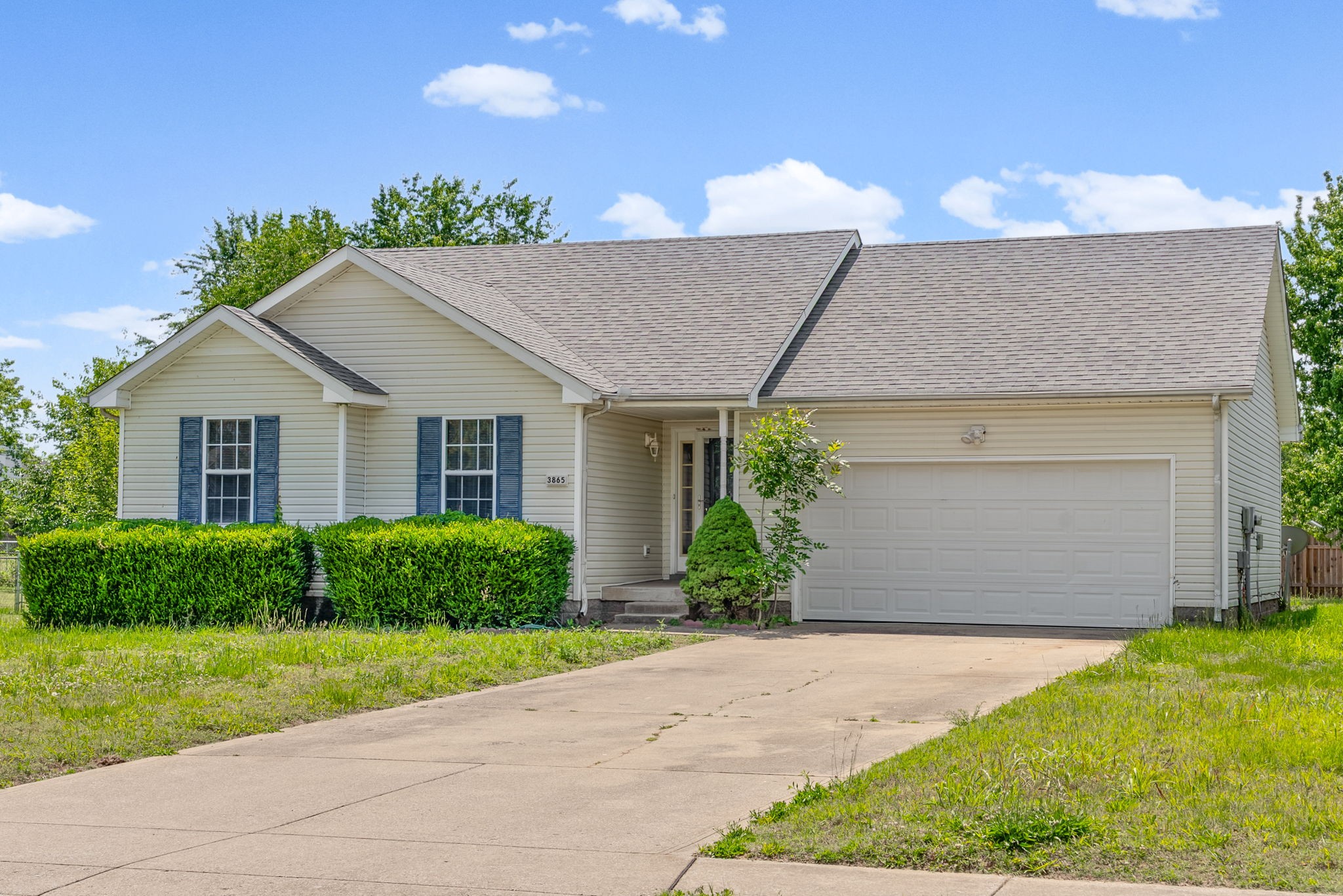 3865 Roscommon Way Clarksville TN 37040