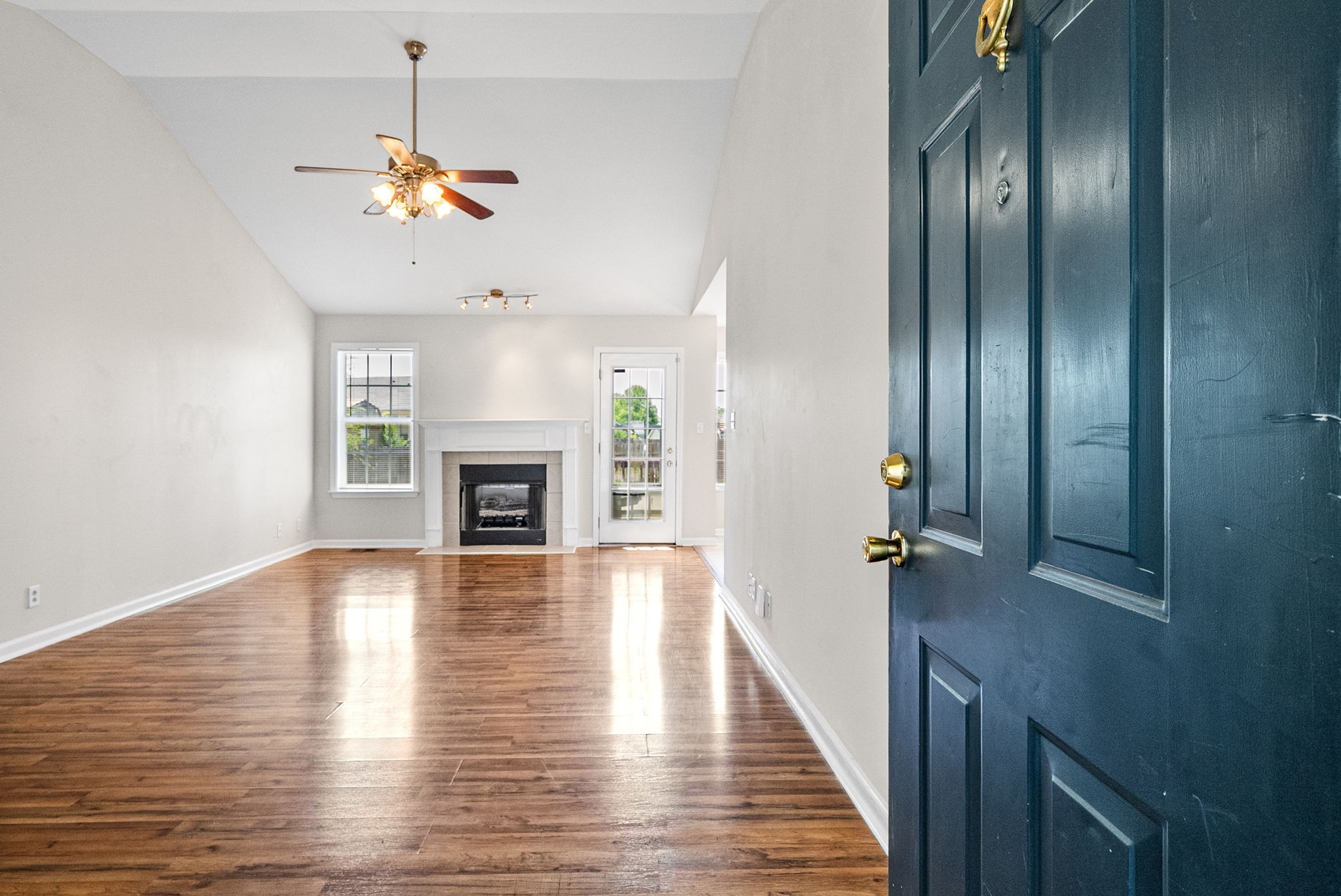 3865 Roscommon Way Clarksville TN 37040