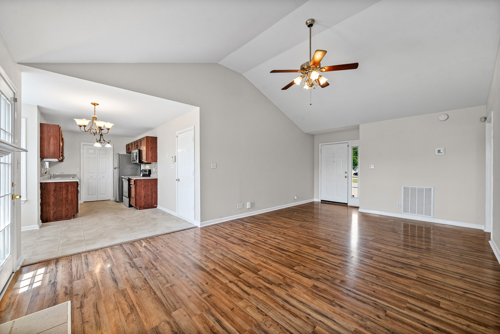 3865 Roscommon Way Clarksville TN 37040