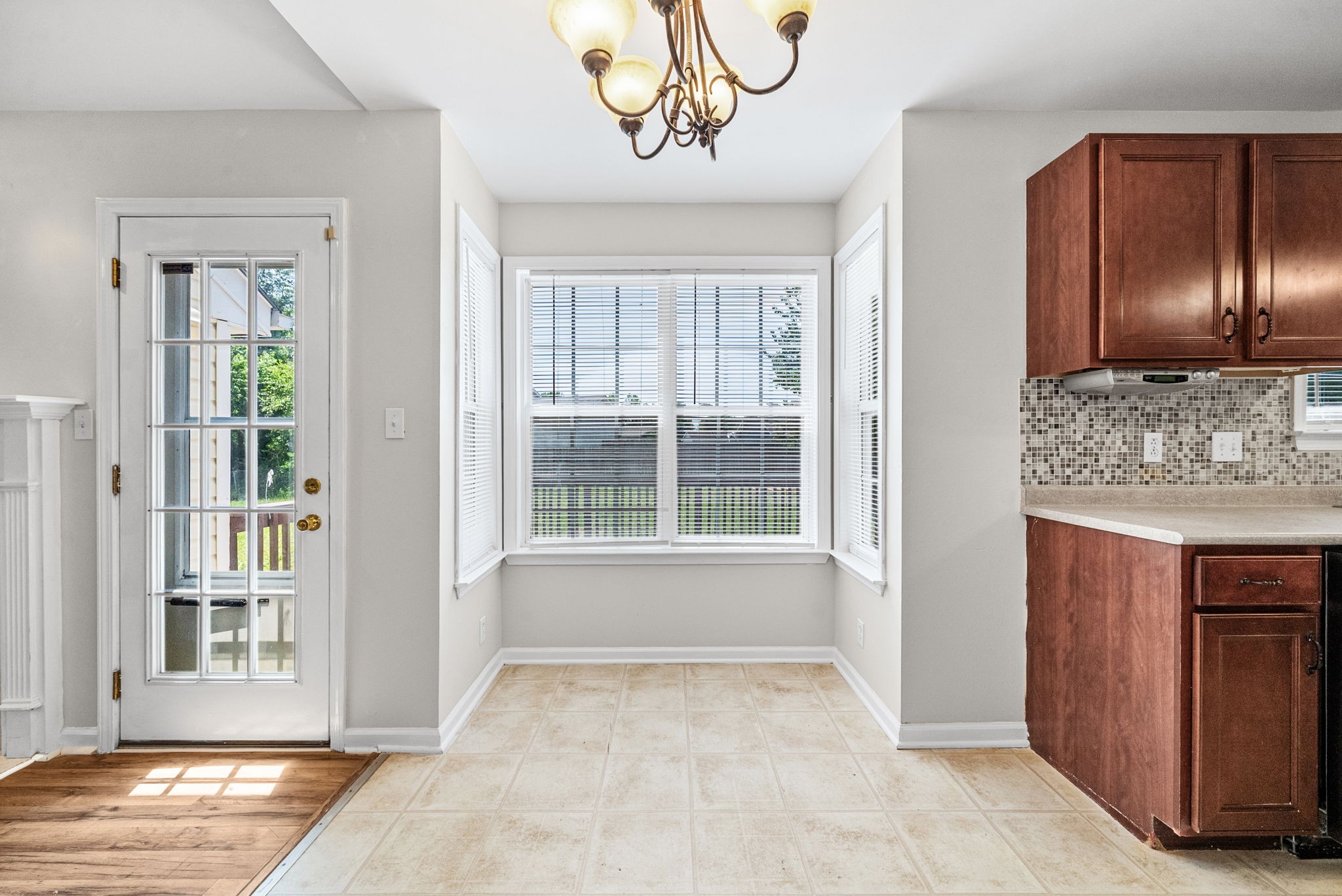 3865 Roscommon Way Clarksville TN 37040