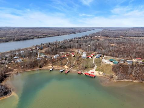 722 Driftwood Drive Lobelville TN 37097