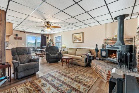722 Driftwood Drive Lobelville TN 37097