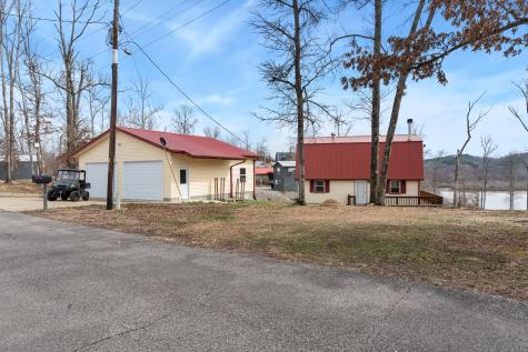722 Driftwood Drive Lobelville TN 37097