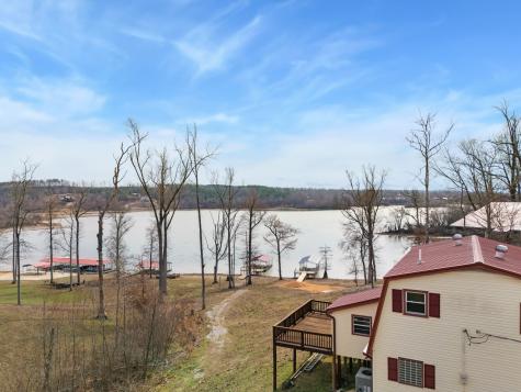 722 Driftwood Drive Lobelville TN 37097