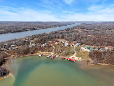 722 Driftwood Drive Lobelville TN 37097