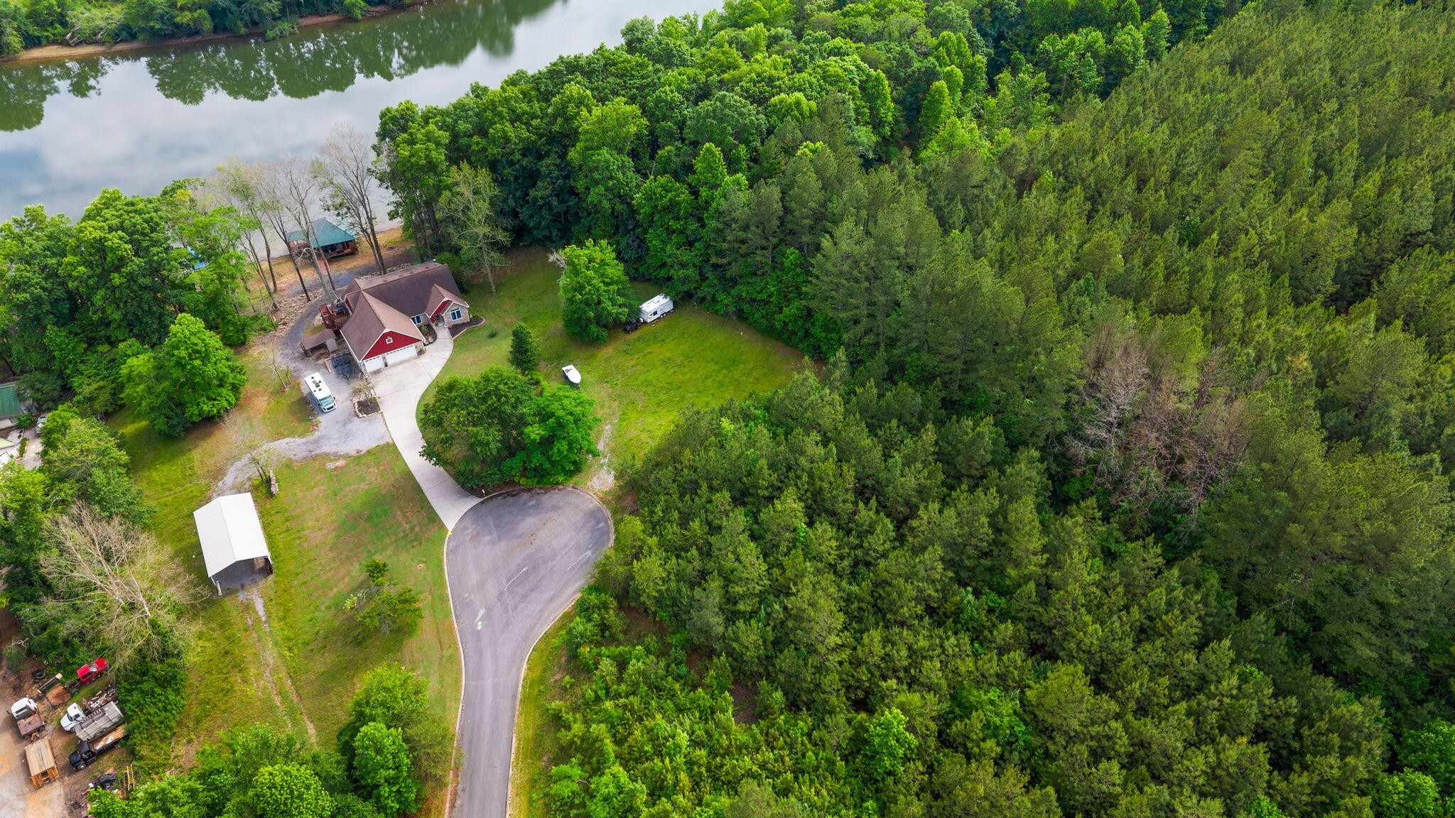 9 County Road 8 Calhoun TN 37309