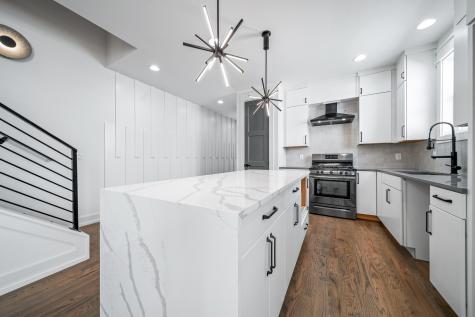 1916 14th Ave, N Nashville TN 37208