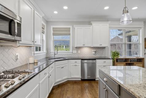 7005 Salmon Run Spring Hill TN 37174