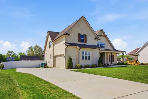 1002 Pheasant Run Court Spring Hill TN 37174