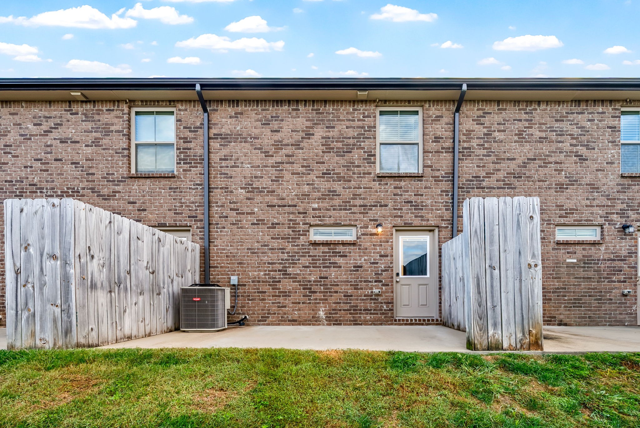 1000 Henry Place Boulevard Clarksville TN 37042