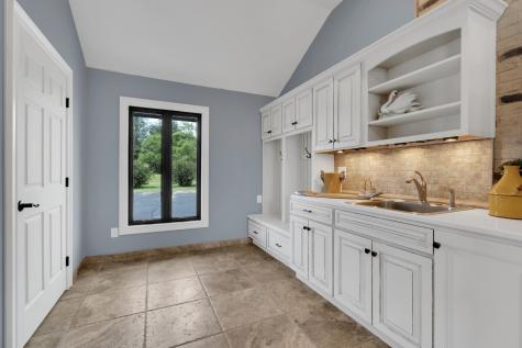 5016 Hillsboro Highway Hillsboro TN 37342