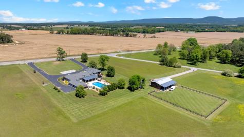 5016 Hillsboro Highway Hillsboro TN 37342