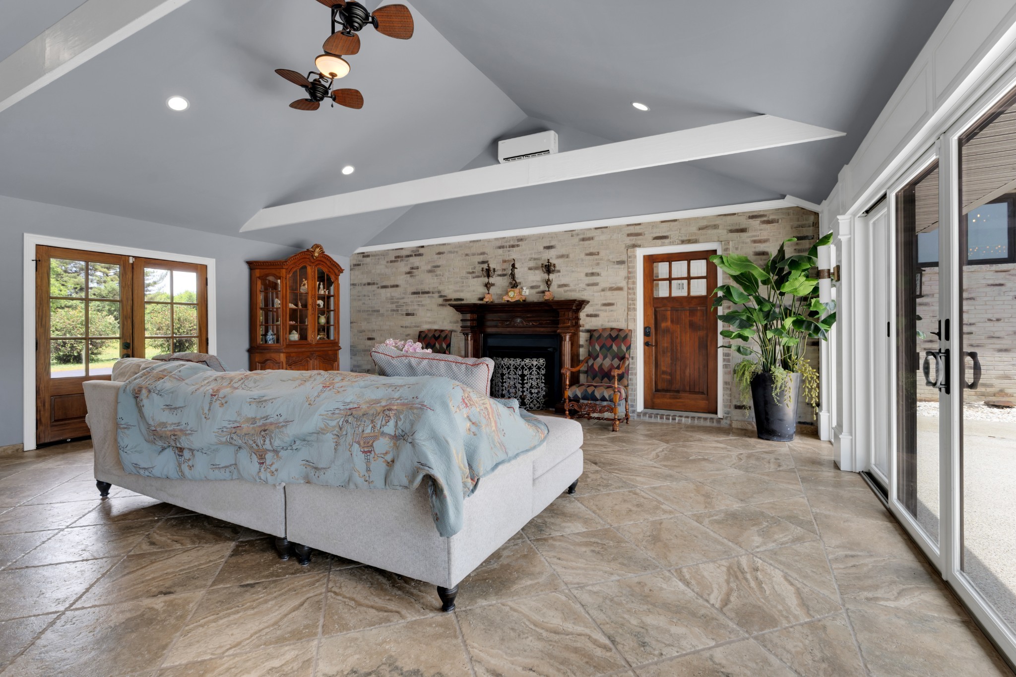 5016 Hillsboro Highway Hillsboro TN 37342