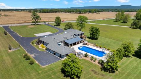 5016 Hillsboro Highway Hillsboro TN 37342