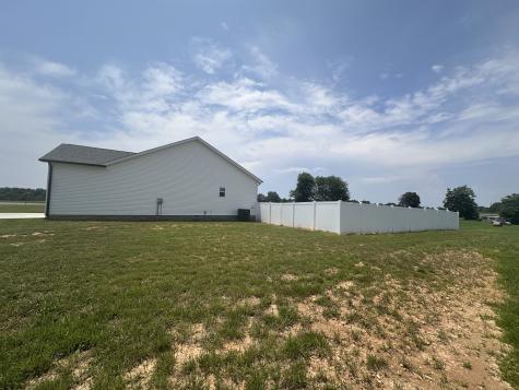 19 Emilys Way Cadiz KY 42211