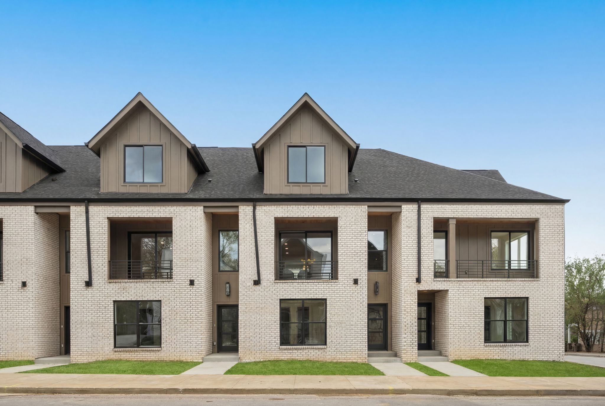 917 Cheatham Place Nashville TN 37208