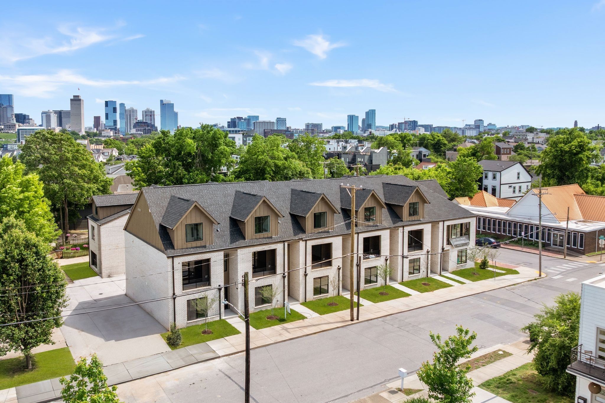 917 Cheatham Place Nashville TN 37208