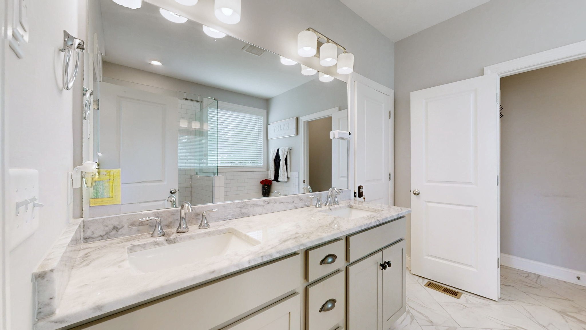 14 Bristol Court Lebanon TN 37090