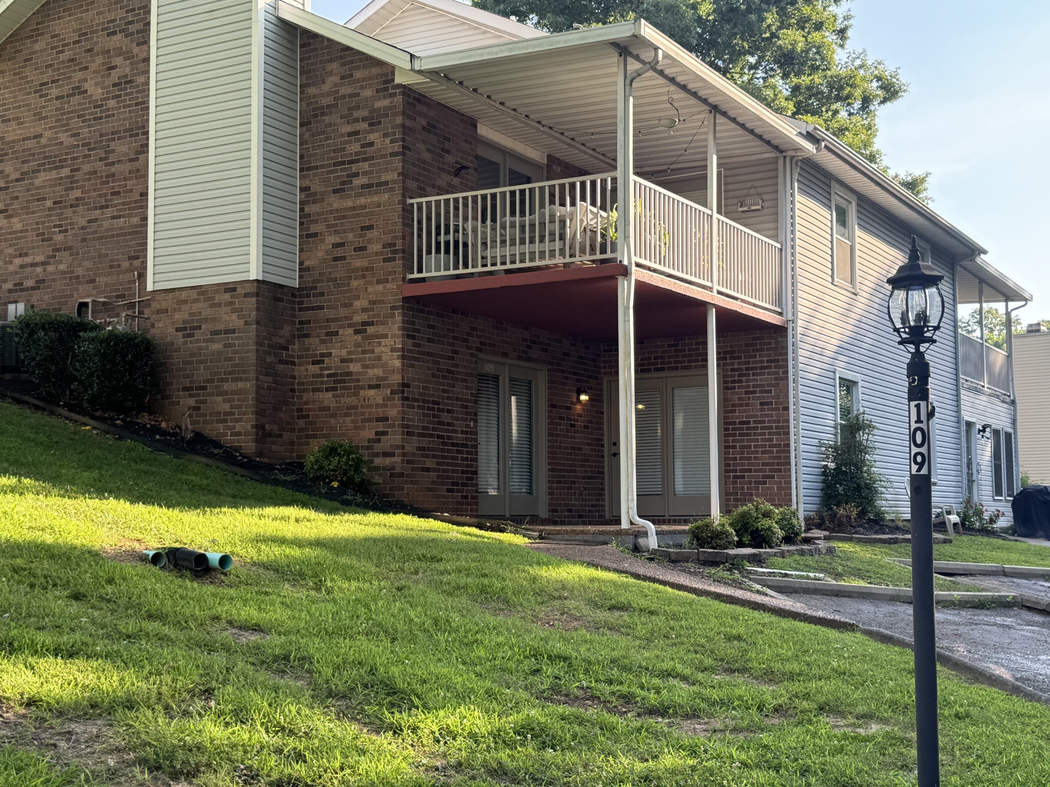 109 Village Circle Dickson TN 37055