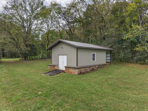 1143 Old Elkton Pike Dellrose TN 38453