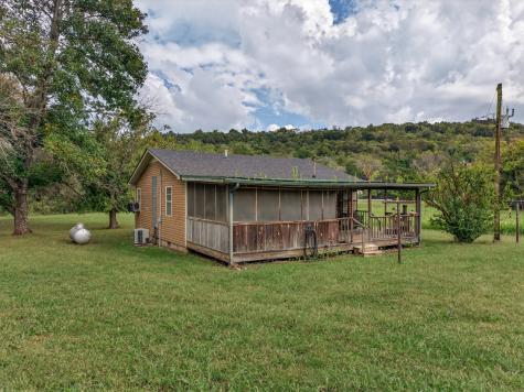 1143 Old Elkton Pike Dellrose TN 38453
