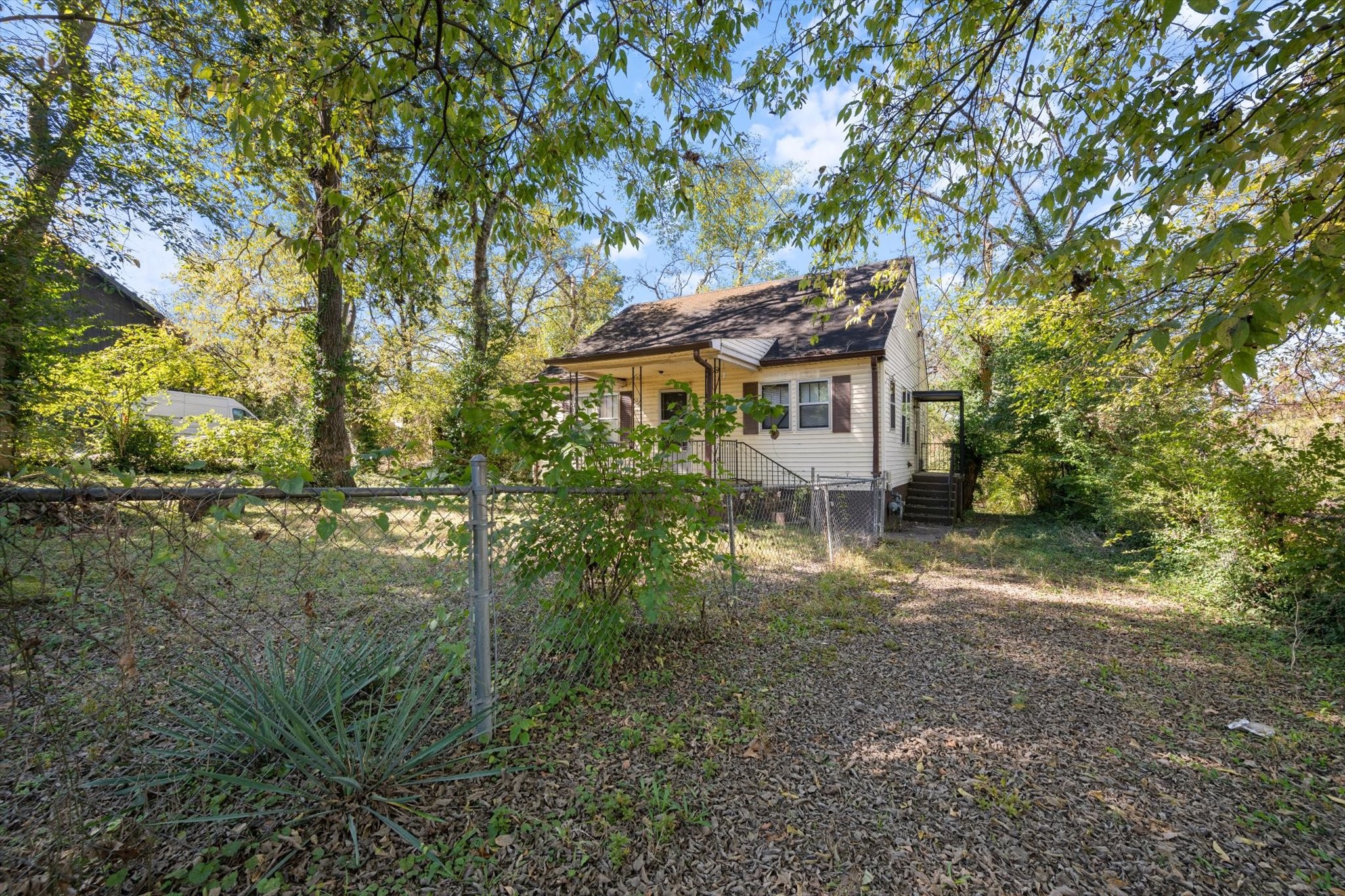 2006 Sultana Avenue Nashville TN 37207