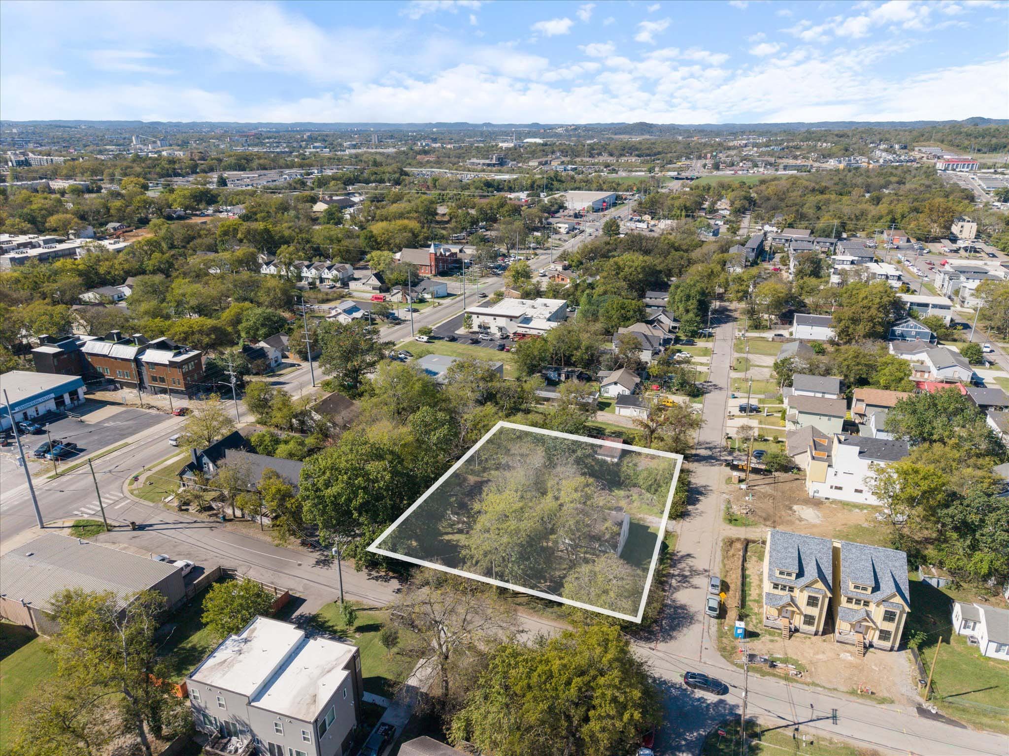2006 Sultana Avenue Nashville TN 37207