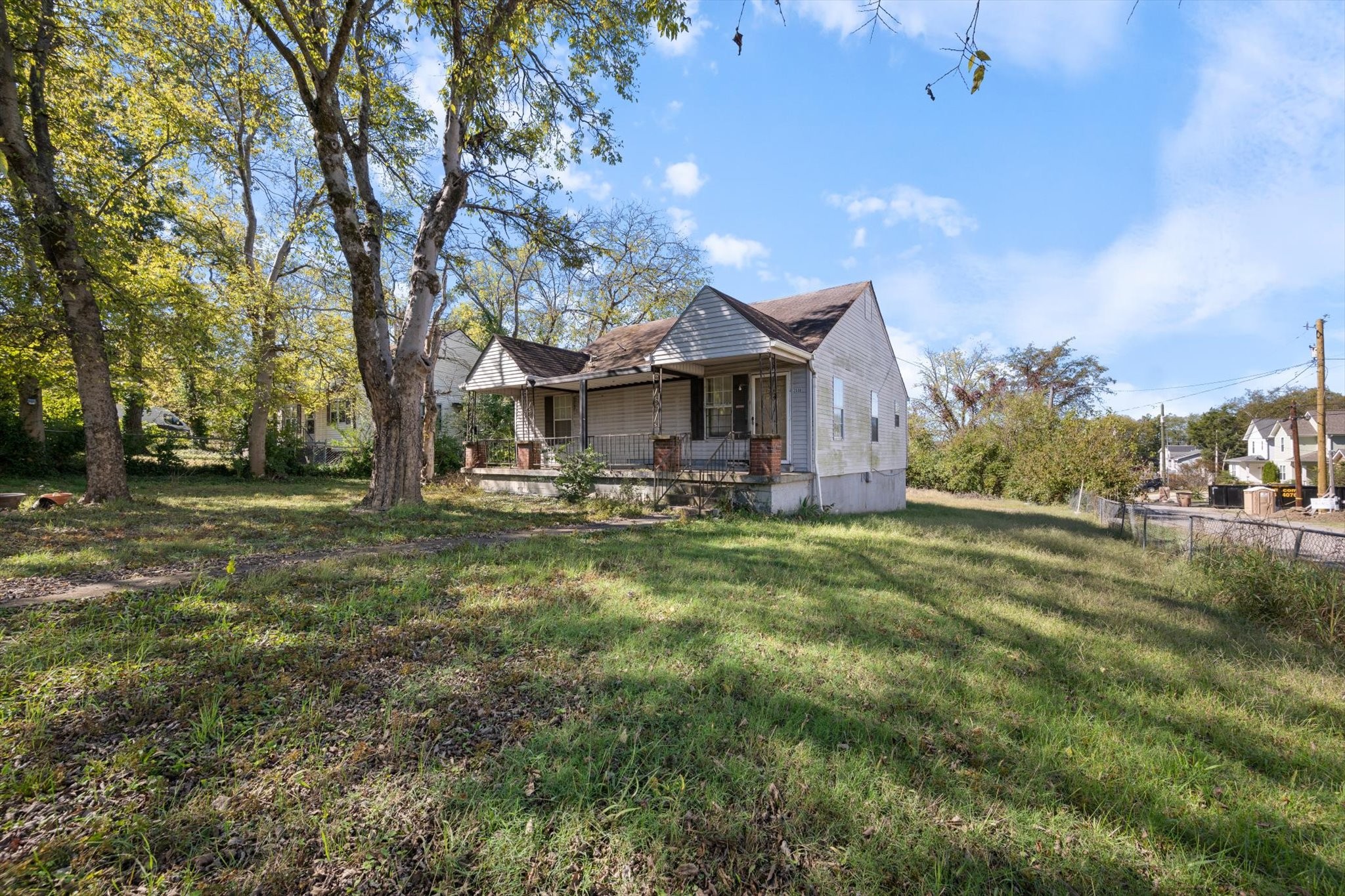 2006 Sultana Avenue Nashville TN 37207