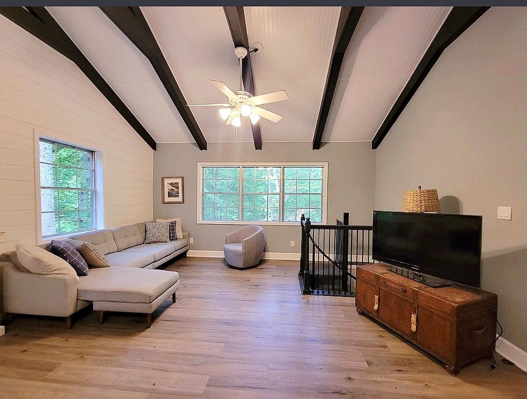 1377 Four Seasons Drive Smithville TN 37166