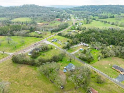 174 Vinta Mill Road Prospect TN 38477