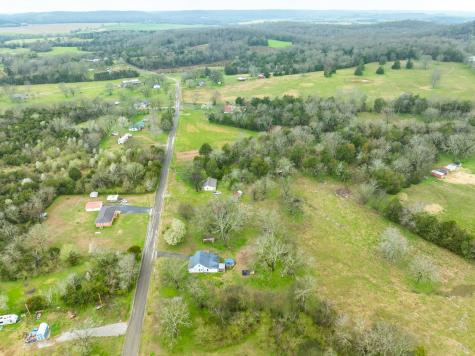 174 Vinta Mill Road Prospect TN 38477
