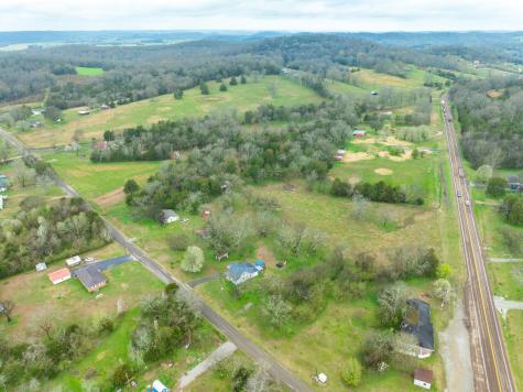 174 Vinta Mill Road Prospect TN 38477